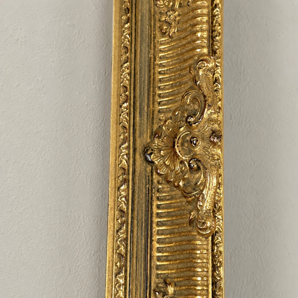 Vintage Gilded Picture Frame in the Louis XV Style, 1950s-1960s - Image 2