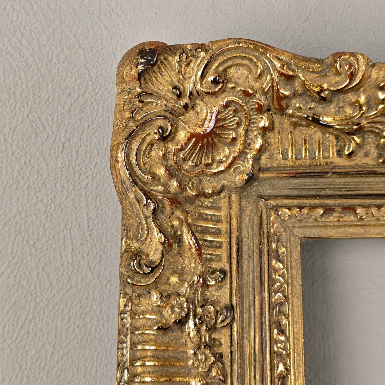 Vintage Gilded Picture Frame in the Louis XV Style, 1950s-1960s - Image 3