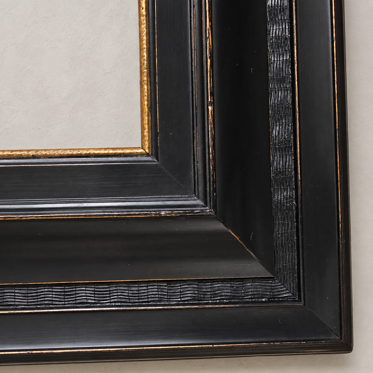 19th-Century Ebonised Wooden Frame - Image 3