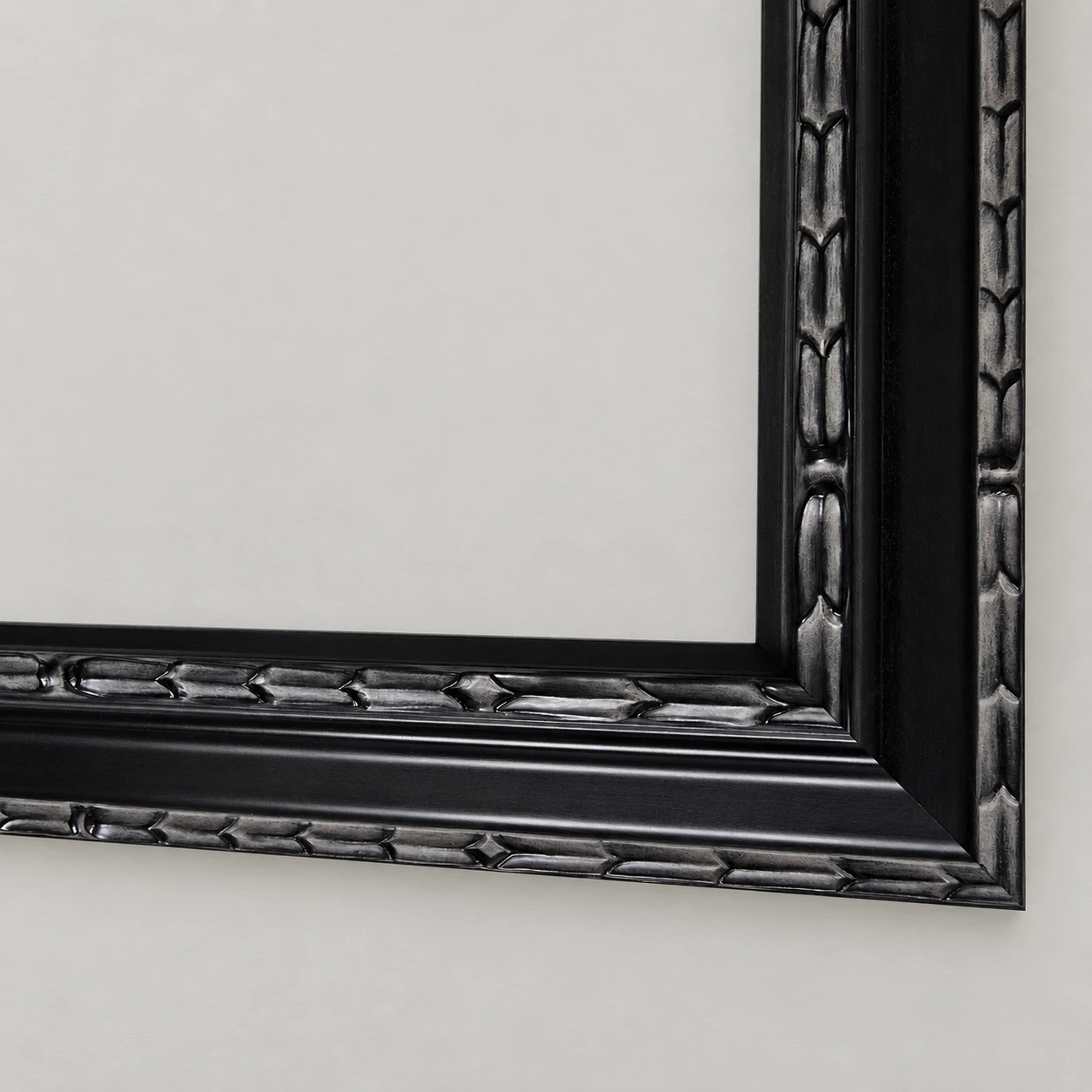Contemporary Ebonised Wood Frame 30,5/24,5 cm - Image 3