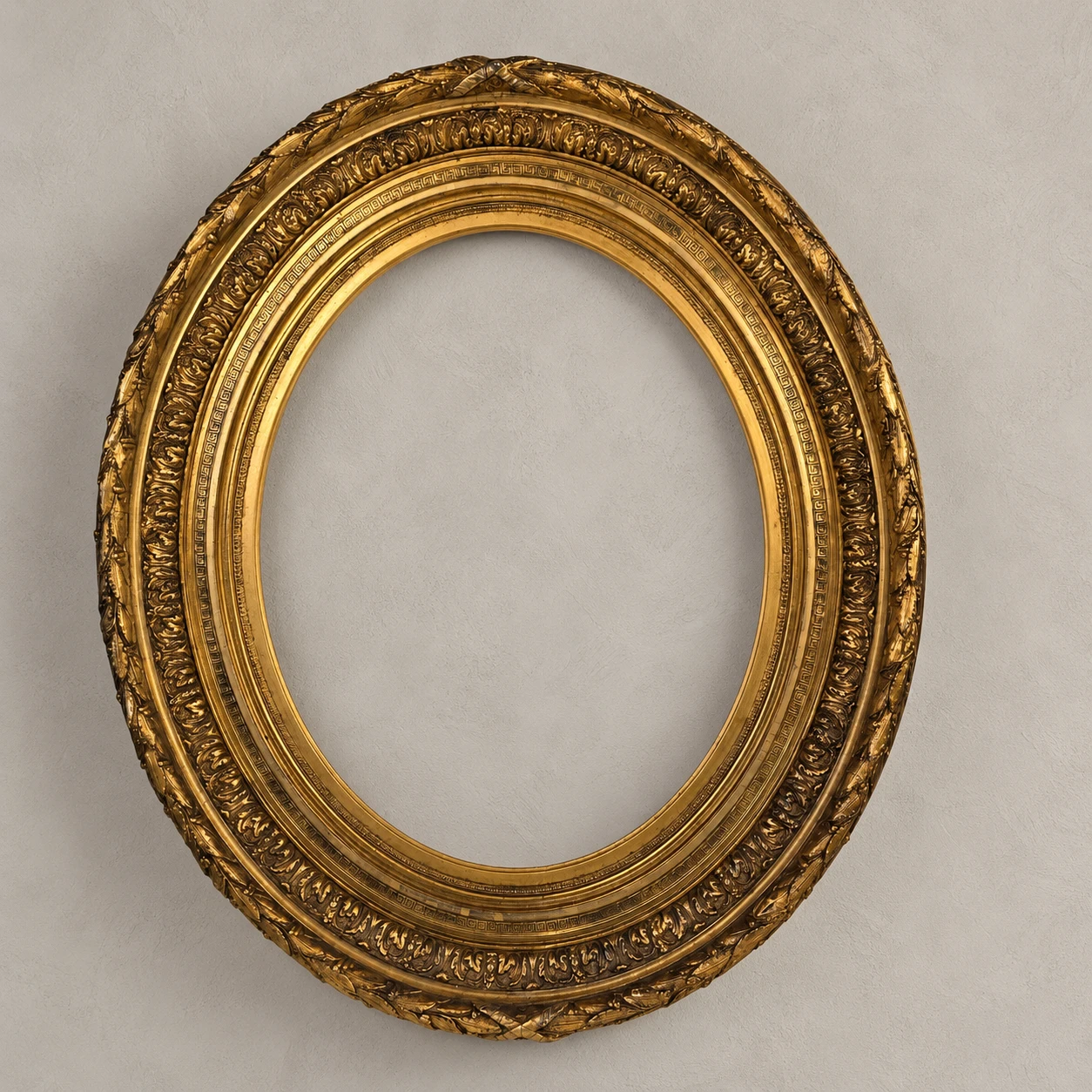 Late 19th-Century Oval Gilded Frame in the Barbizon Style - Image 6